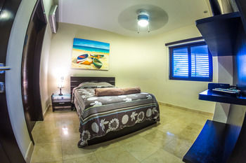 Hôtel El Faro Oceanfront By Bric à Playa del Carmen Extérieur photo